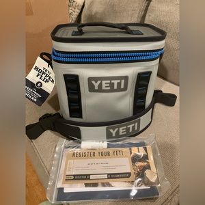 NWT Yeti Hopper Flip Cooler